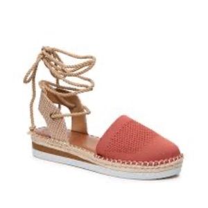 Crown Vintage Braille Sandals size 11